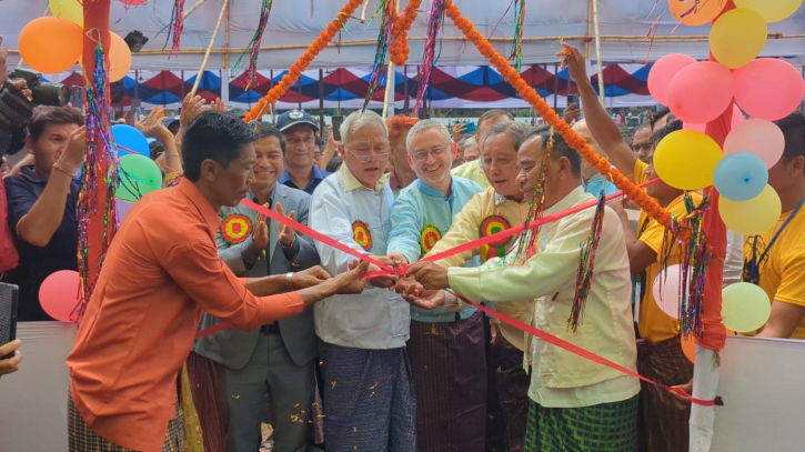 বৈষম্যহীন বাংলাদেশ গড়ার লক্ষ্যেই এ সরকার কাজ করছে: পার্বত্য উপদেষ্টা বৈষম্যহীন বাংলাদেশ গড়ার লক্ষ্যেই এ সরকার কাজ করছে: পার্বত্য উপদেষ্টা