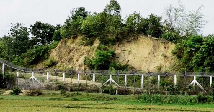 নাইক্ষ্যংছড়ির ঘুমধুম সীমান্তে মিয়ানমারের ওপারে গোলাগুলি, সতর্ক বি
